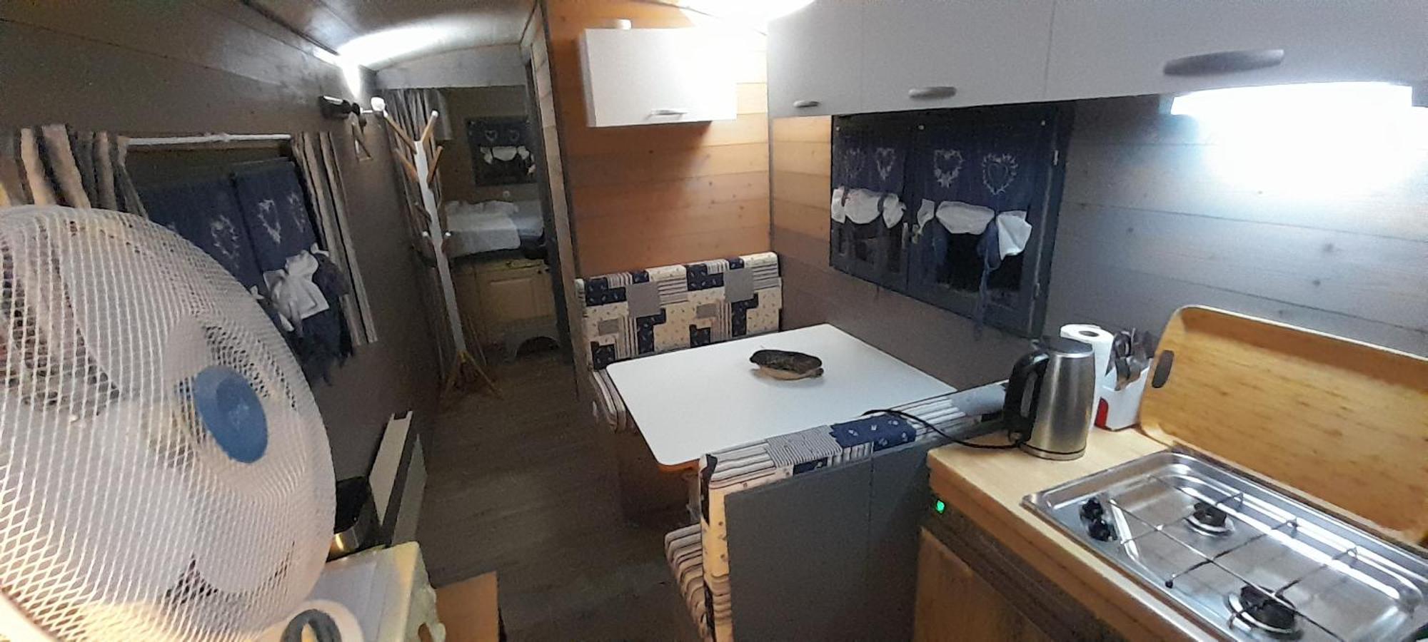 Location Type Gite, Chambre D'Hote, Meuble De Tourisme Dans Joli Petit Chalet Typique Et Ou Jolie Roulotte Type Boheme Waldighoffen Εξωτερικό φωτογραφία