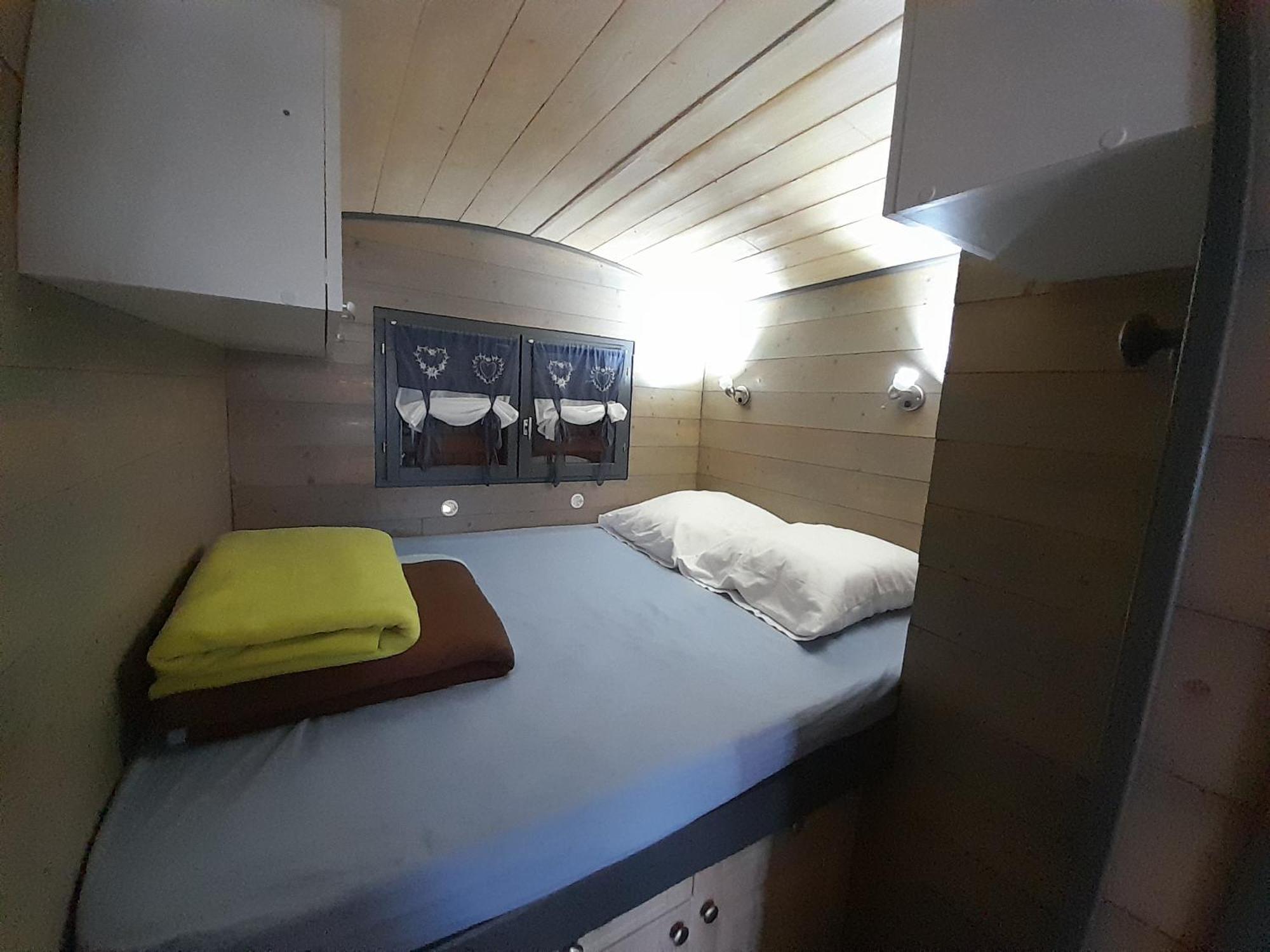 Location Type Gite, Chambre D'Hote, Meuble De Tourisme Dans Joli Petit Chalet Typique Et Ou Jolie Roulotte Type Boheme Waldighoffen Εξωτερικό φωτογραφία