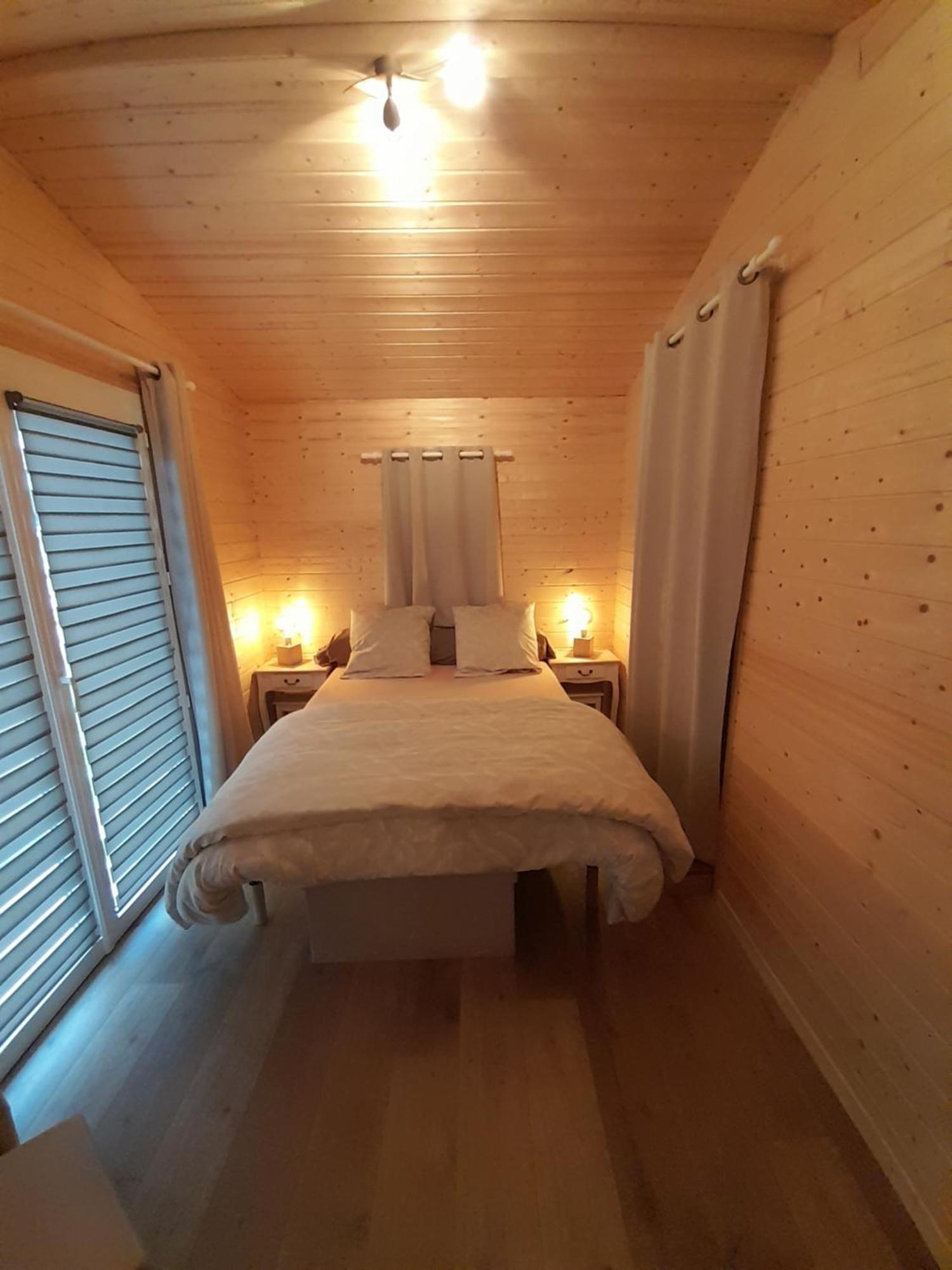 Location Type Gite, Chambre D'Hote, Meuble De Tourisme Dans Joli Petit Chalet Typique Et Ou Jolie Roulotte Type Boheme Waldighoffen Εξωτερικό φωτογραφία